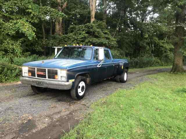 1988 Blue GMC R3500 Pickup