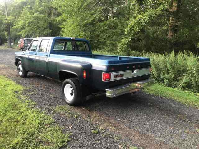 1988 Blue GMC R3500 Pickup