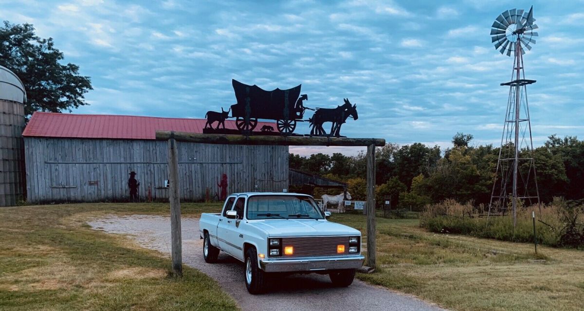 1988 White GMC R3500 Pickup
