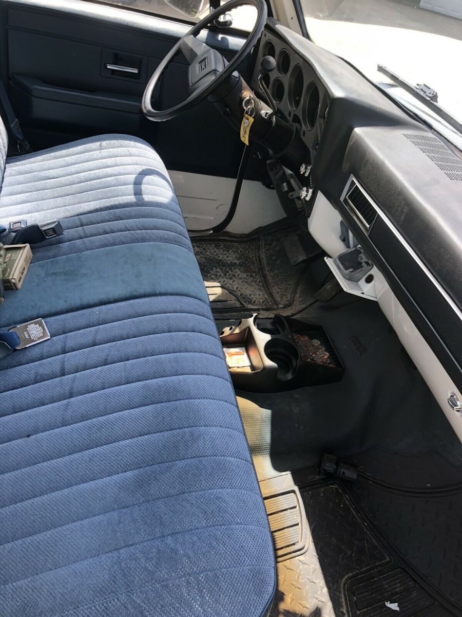 1988 White GMC R3500 Pickup