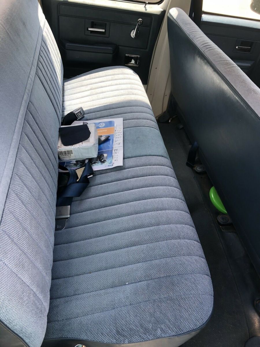 1988 White GMC R3500 Pickup