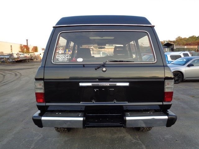 1988 Black Toyota Land Cruiser SUV