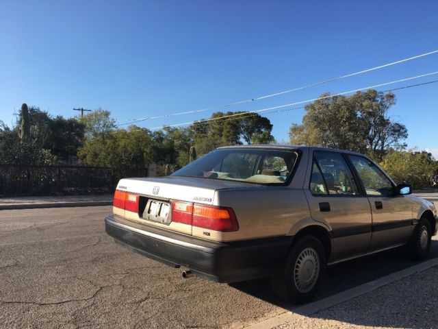 1988 Gold Honda Accord