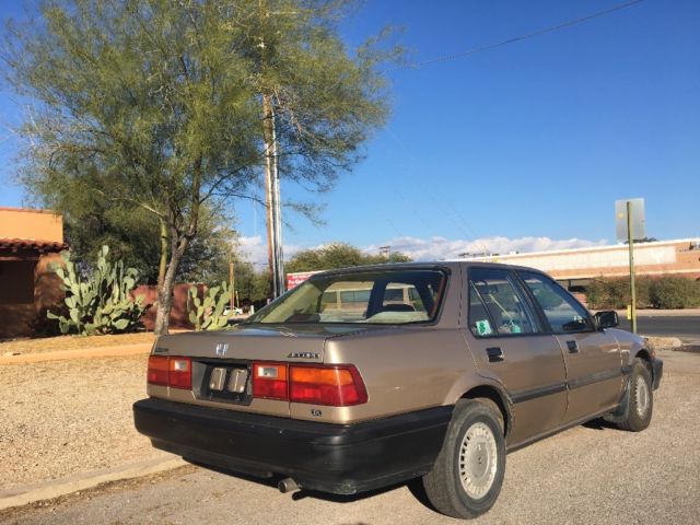 1988 Gold Honda Accord