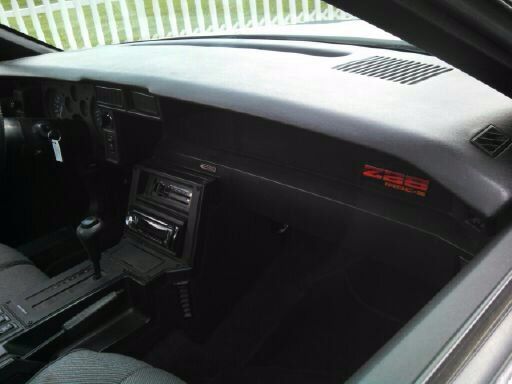 1988 White Chevrolet Camaro Coupe