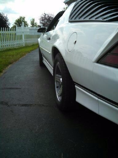 1988 White Chevrolet Camaro Coupe