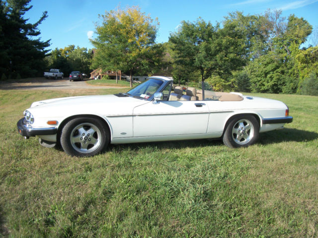 1988 White Jaguar XJS Convertible