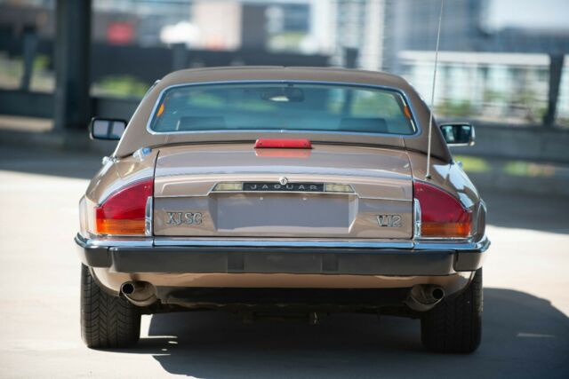 1988 Brown Jaguar XJS CONERTIBLE
