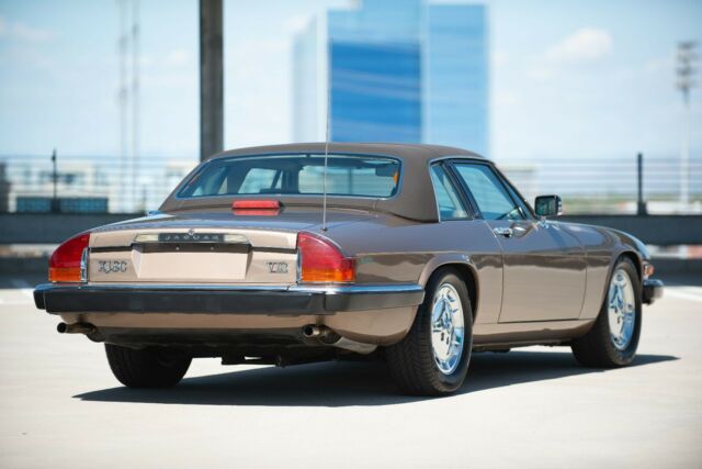 1988 Brown Jaguar XJS CONERTIBLE