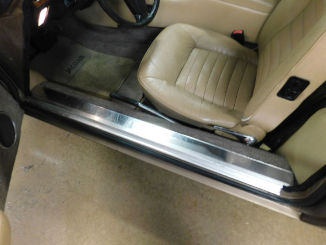 1988 Brown Jaguar XJS Convertible