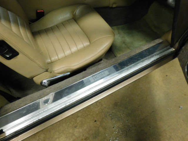 1988 Brown Jaguar XJS Convertible