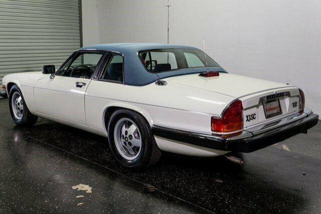 1988 White Jaguar XJS 2D Convertible
