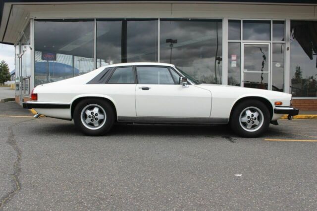 1988 White Jaguar XJS Coupe