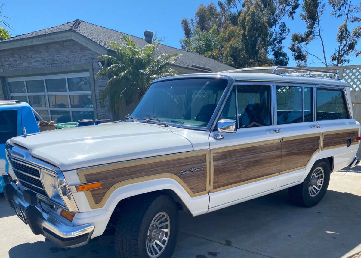 1988 Jeep Wagoneer SUV
