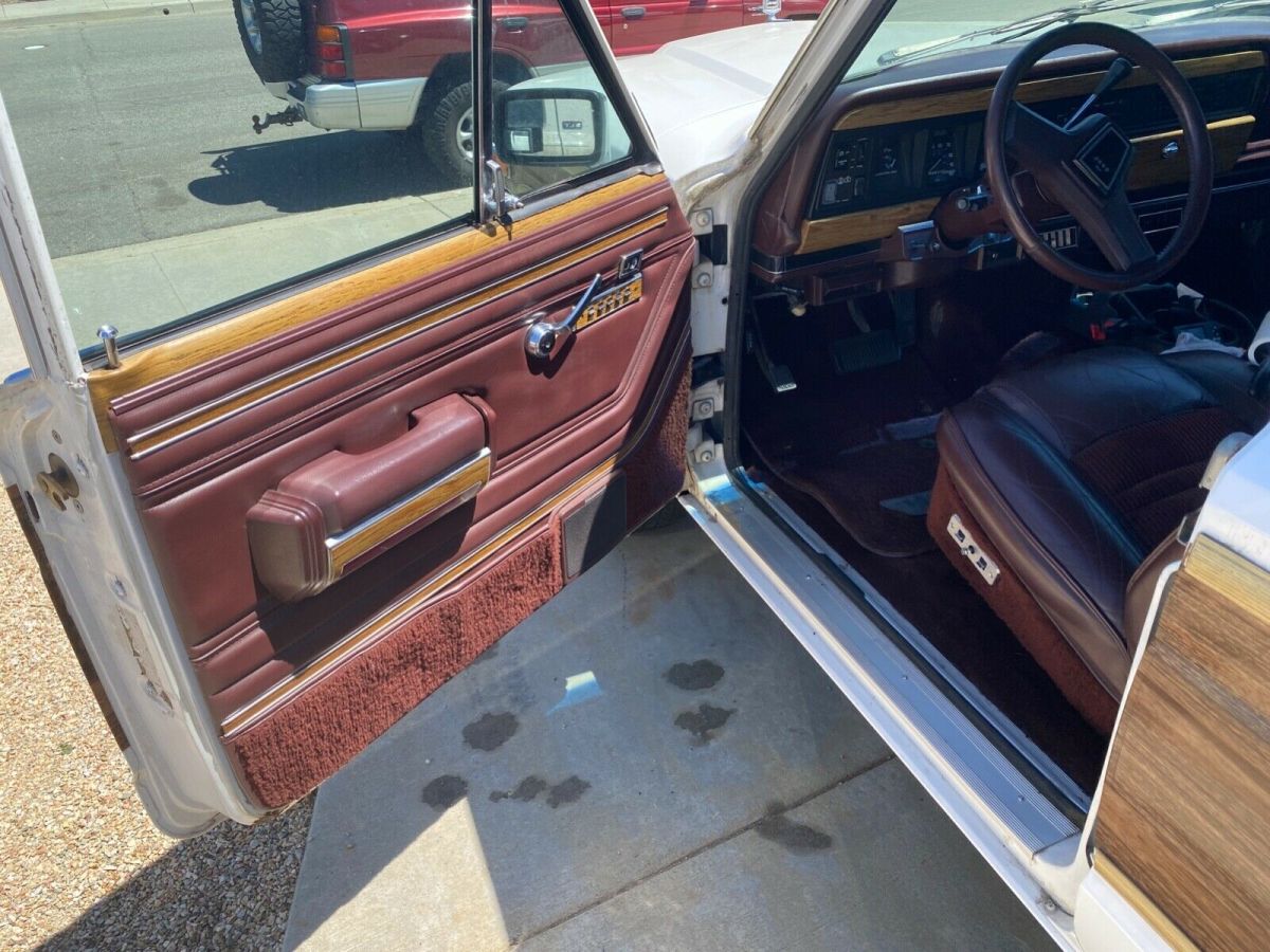 1988 Jeep Wagoneer SUV