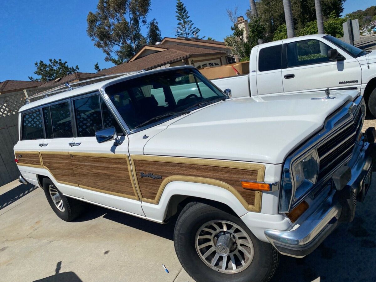 1988 Jeep Wagoneer SUV