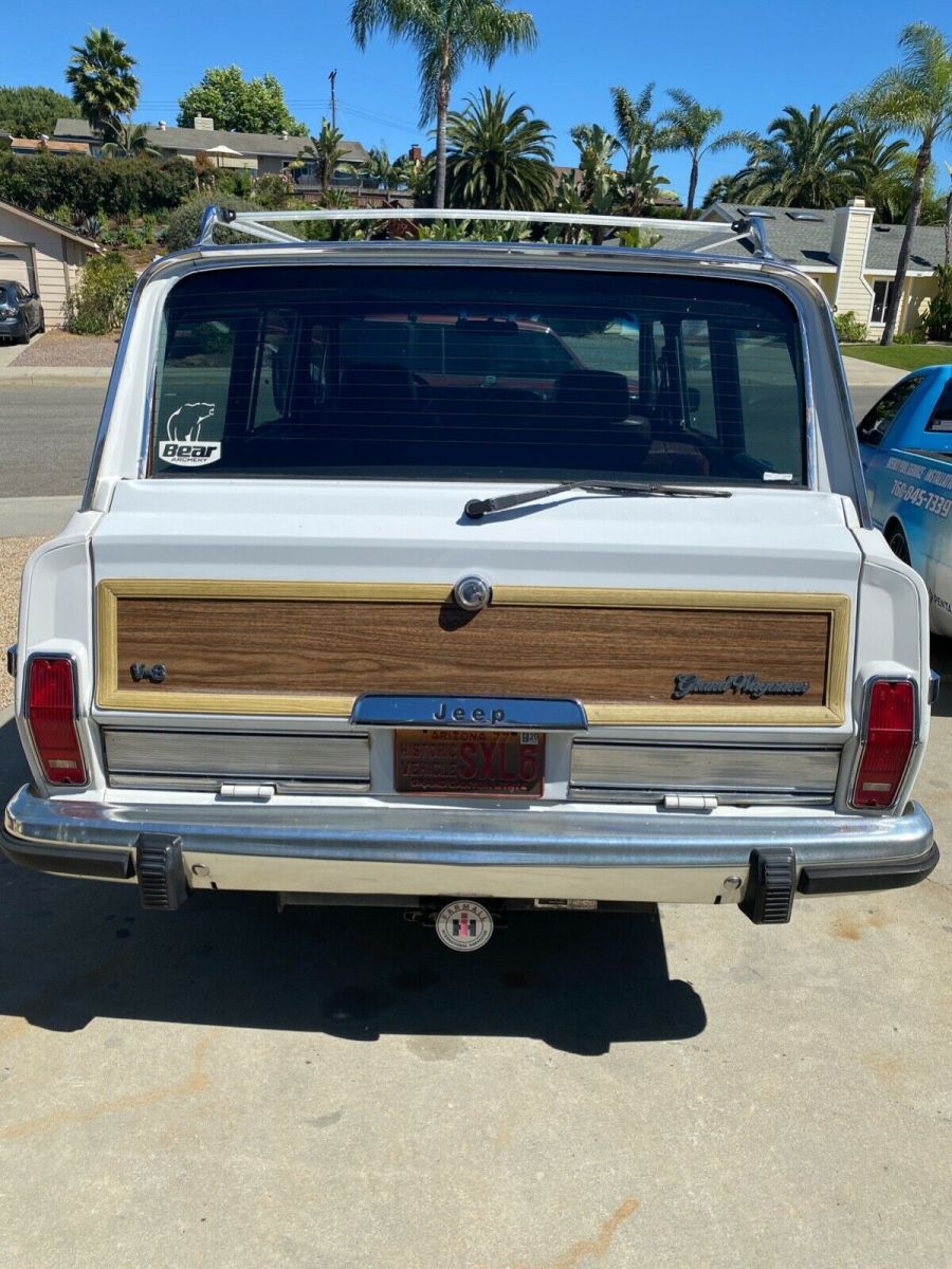 1988 Jeep Wagoneer SUV