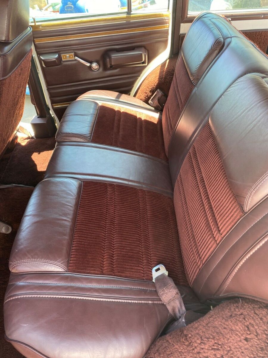 1988 Jeep Wagoneer SUV