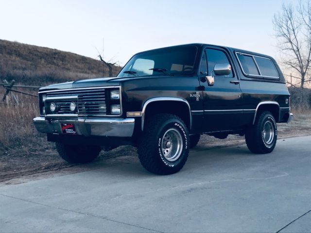 1988 Black Chevrolet Blazer