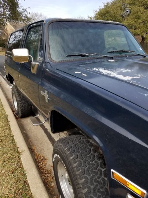 1988 Blue Chevrolet Blazer SUV