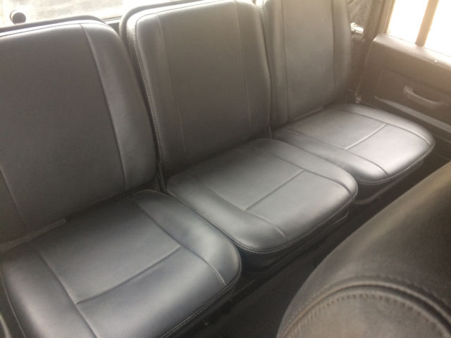 1988 Gray Land Rover Defender Crew Cab Pickup