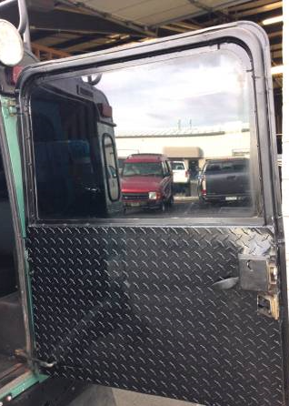 1988 Green Land Rover Defender SUV