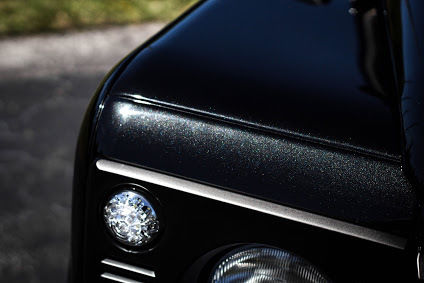 1988 Black  Land Rover Defender SUV