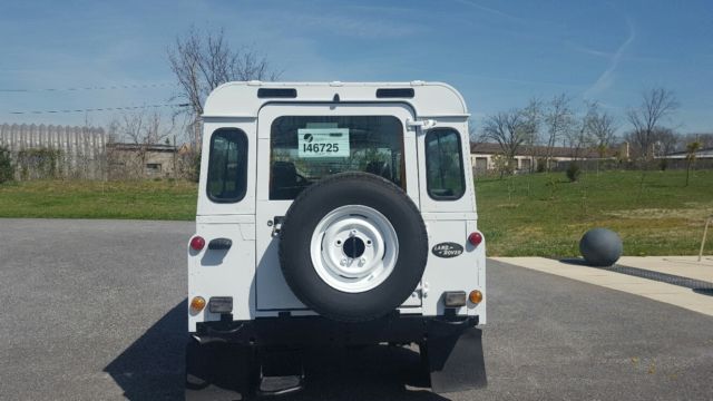 1988 White Land Rover Defender SUV
