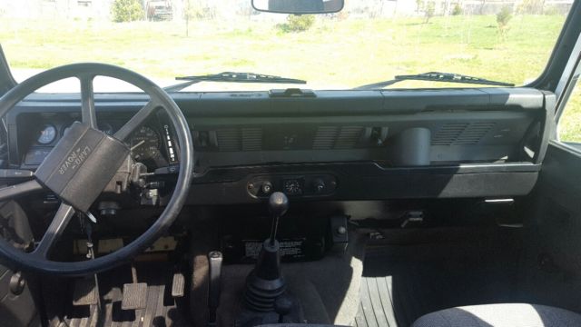 1988 White Land Rover Defender SUV