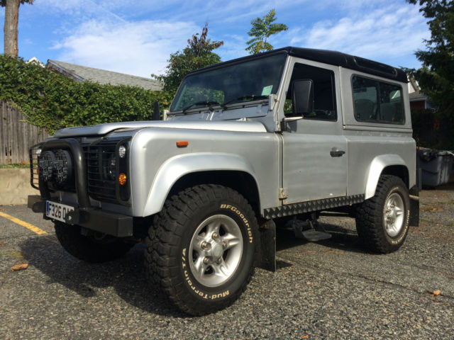1988 Silver Land Rover Defender SUV