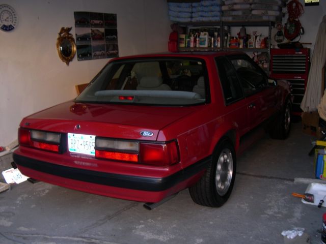 1988 RED Ford Mustang Coupe