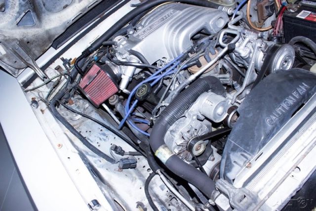 1988 White Ford Mustang Hatchback