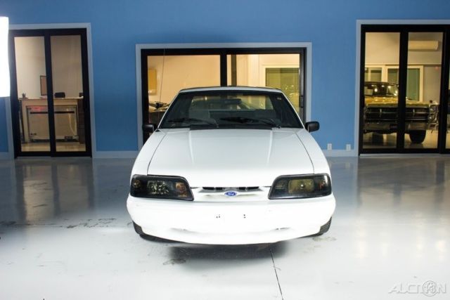 1988 White Ford Mustang Hatchback
