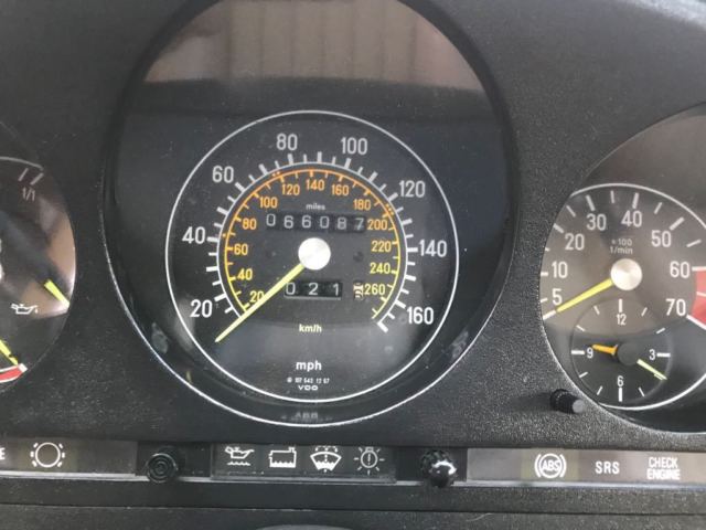 1988 Mercedes-Benz SL-Class