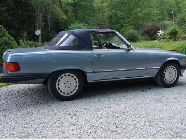 1988 Silver Blue Mercedes-Benz SL-Class Convertible