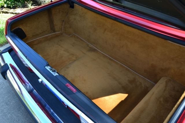 1988 Red Mercedes-Benz SL-Class Convertible