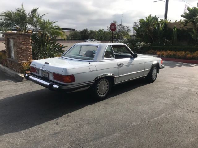 1988 Mercedes-Benz SL-Class