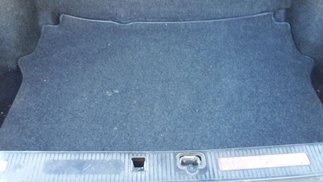 1988 blue Mercedes-Benz 500-Series Sedan