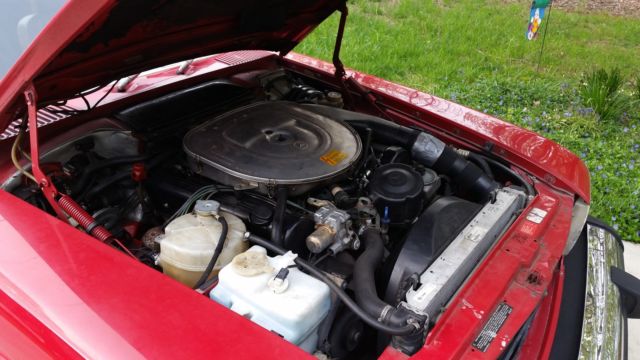 1988 Red Mercedes-Benz SL-Class Convertible