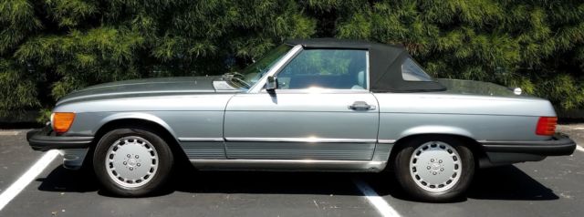 1988 Smoke Silver Mercedes-Benz SL-Class Convertible