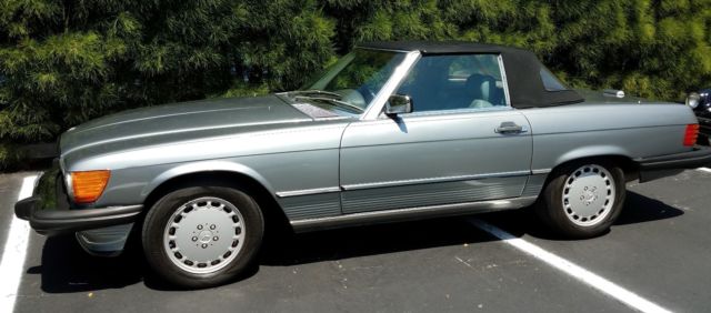 1988 Smoke Silver Mercedes-Benz SL-Class Convertible
