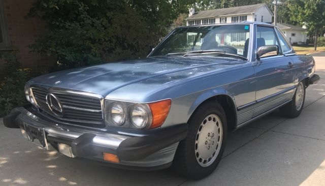 1988 Blue Mercedes-Benz SL-Class Convertible