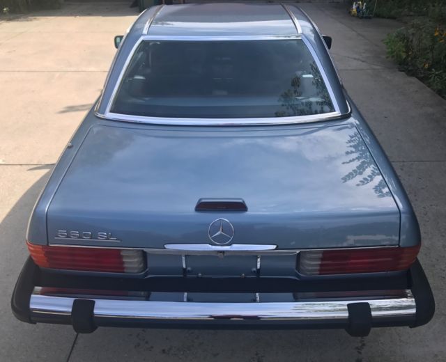 1988 Blue Mercedes-Benz SL-Class Convertible