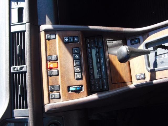 1988 Brown Mercedes-Benz 300-Series Coupe