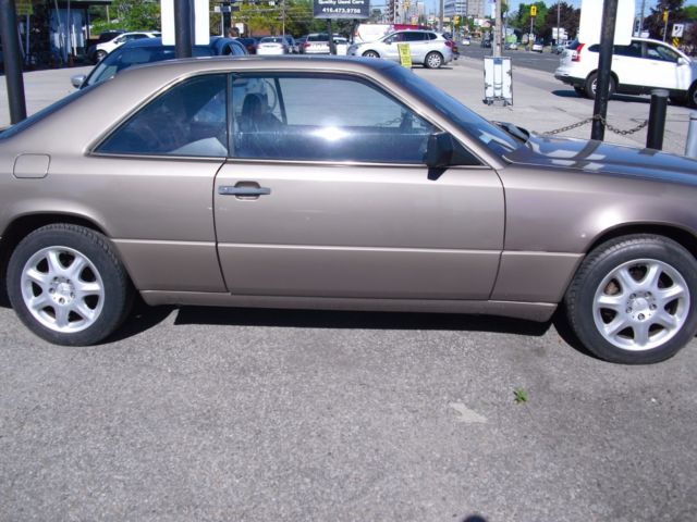 1988 Brown Mercedes-Benz 300-Series Coupe