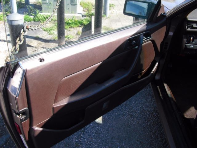 1988 Brown Mercedes-Benz 300-Series Coupe