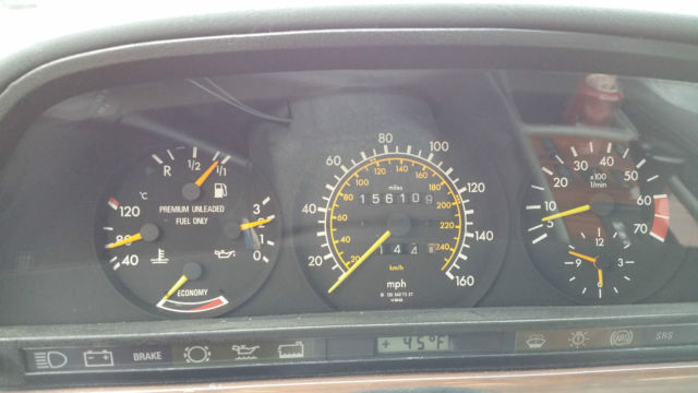 1988 Black Mercedes-Benz S-Class Sedan