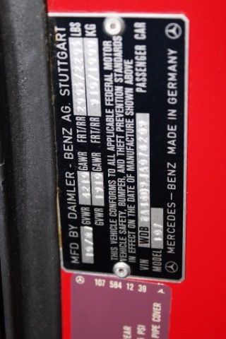 1988 Red Mercedes-Benz 500-Series --