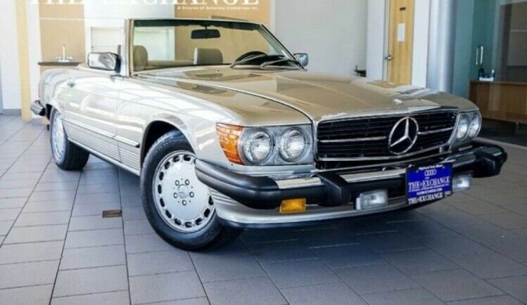 1988 Silver Mercedes-Benz SL-Class Convertible