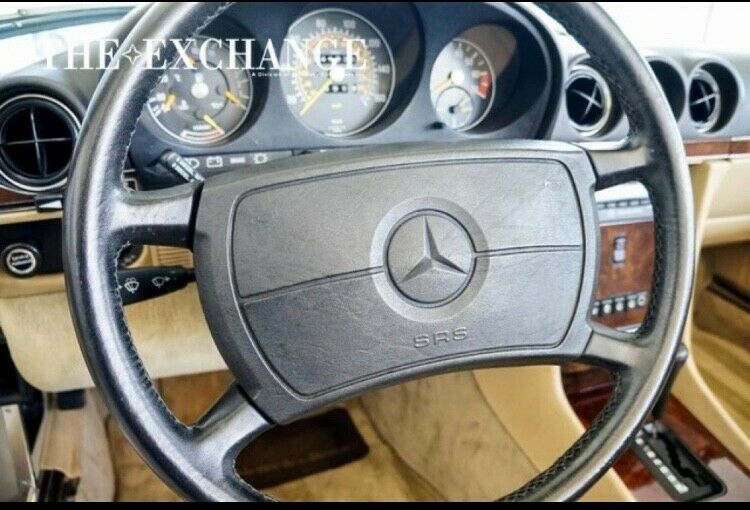 1988 Silver Mercedes-Benz SL-Class Convertible